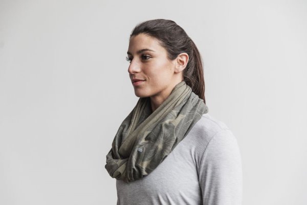 Echarpes Nobull Two-tone Infinity Scarf Homme Vert Vert | PU8TZNL9Q