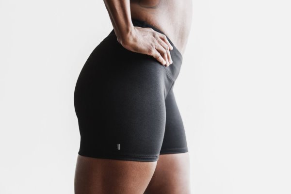 Shorts Nobull Mid-rise Corta 4" Femme Noir | INVAS1WPA
